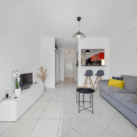 Le Serenity - Proche Gare - Hyper Centre Appartement *