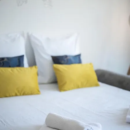 Appartement Le Serenity - Proche Gare - Hyper Centre Menton